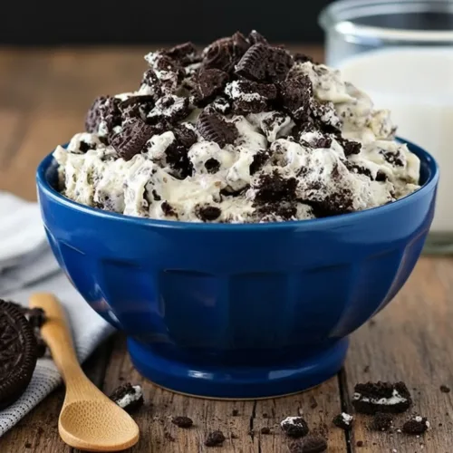 Oreo Mousse 2 Delicious homemade Oreo Mousse topped with crushed Oreos and whipped cream